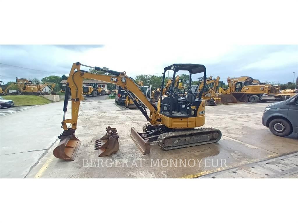 CAT 303.5E CR حفارات زحافة