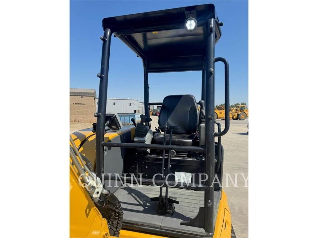 CAT 303.5E2 حفارات زحافة