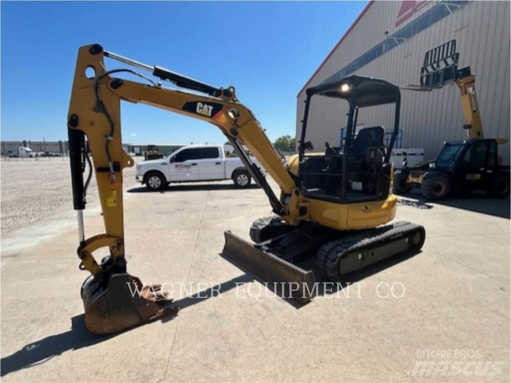 CAT 303.5E2 حفارات زحافة
