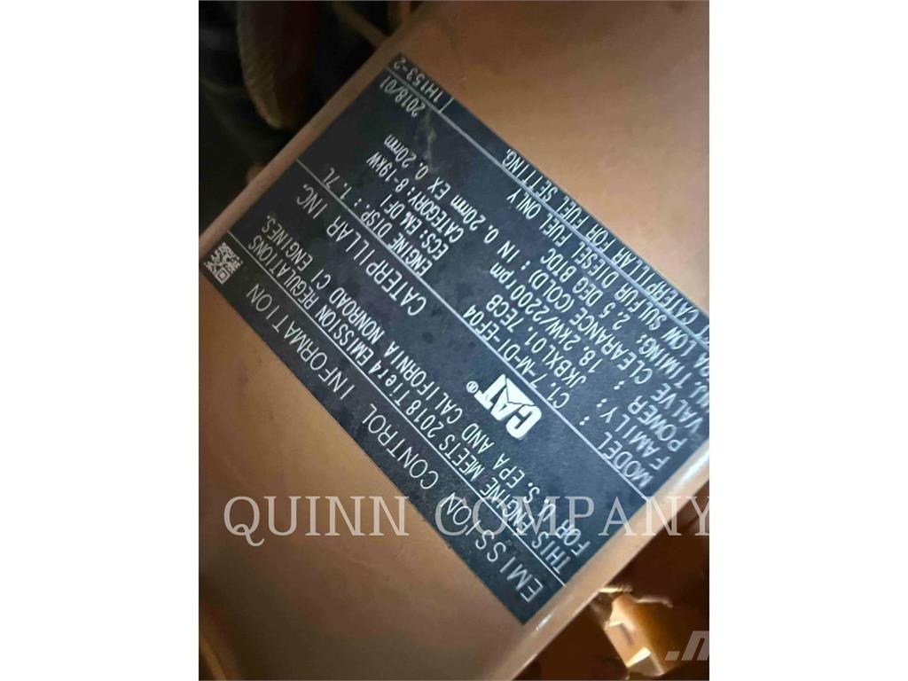 CAT 303.5E2 حفارات زحافة