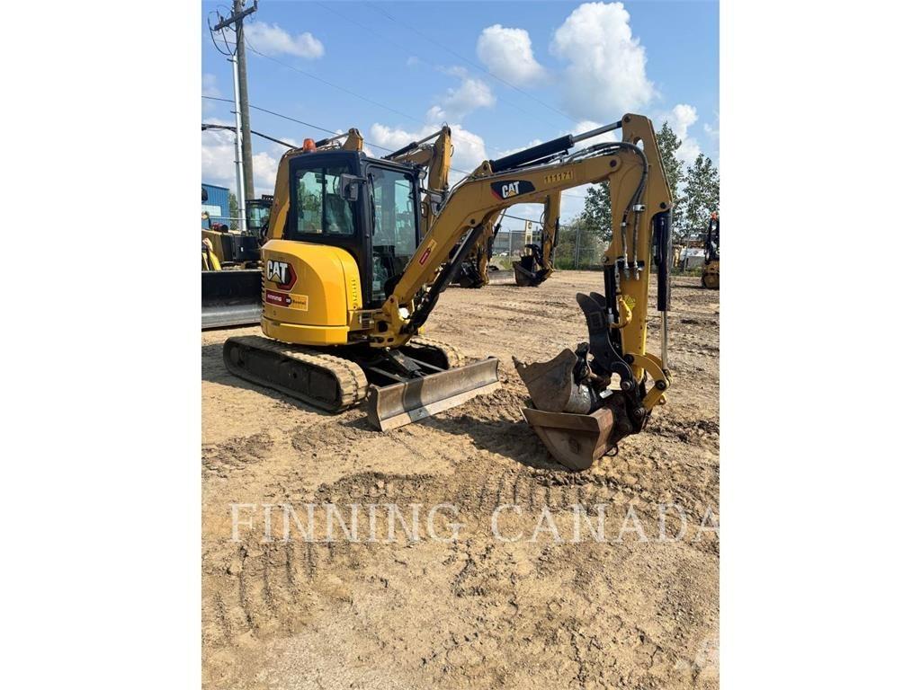CAT 303.5E2 حفارات زحافة