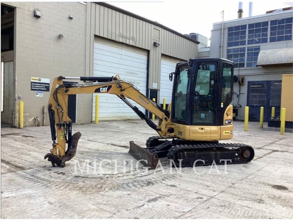 CAT 303.5E2 ATQ حفارات زحافة