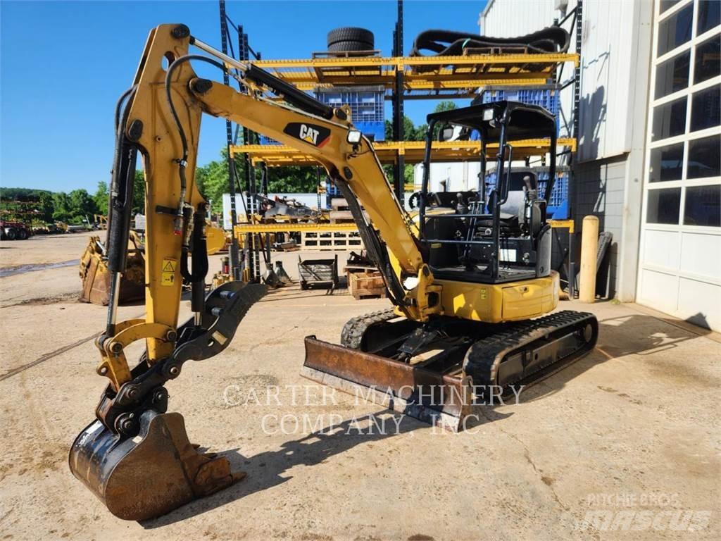 CAT 303.5E2 CR حفارات زحافة