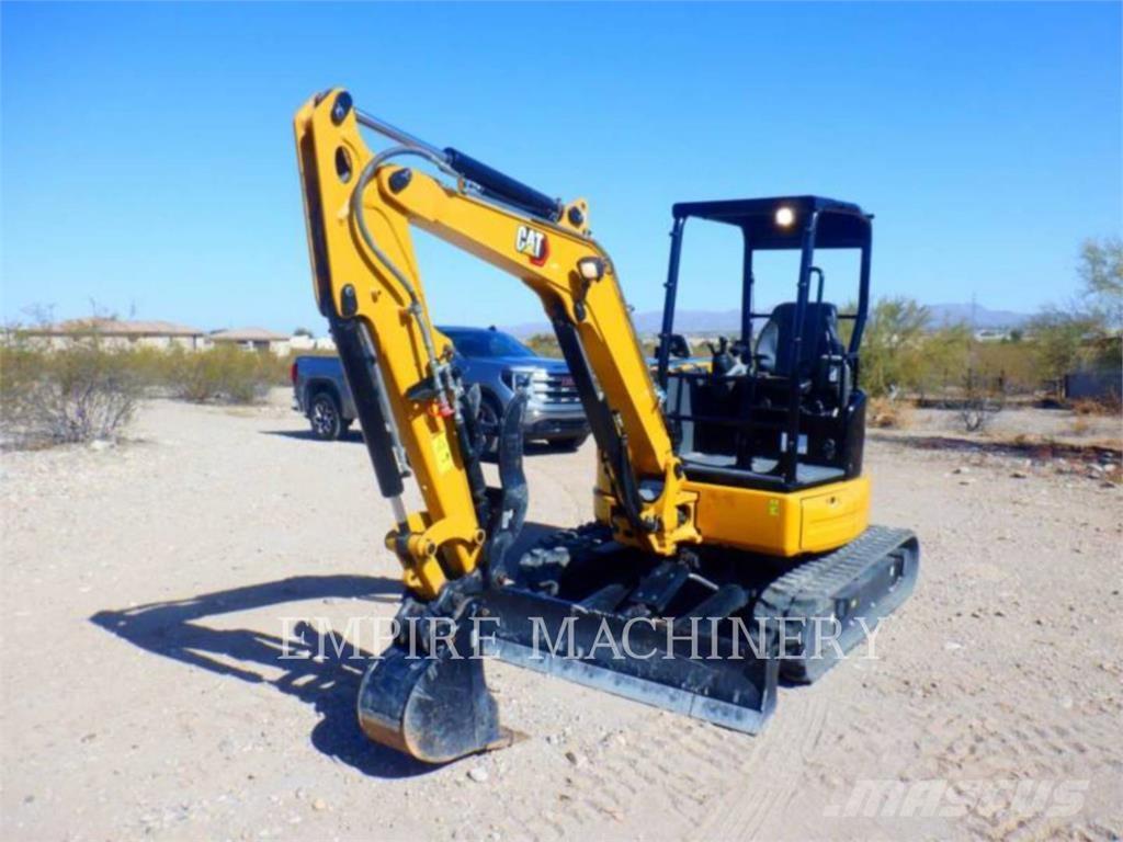 CAT 303.5E2 OR حفارات زحافة