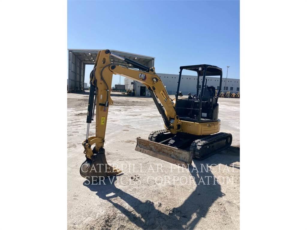 CAT 303.5E2CR حفارات زحافة
