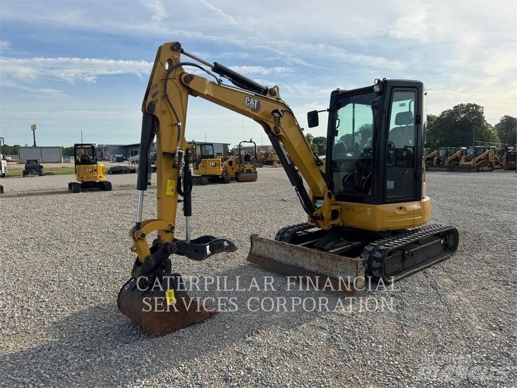CAT 303.5E2CR حفارات زحافة