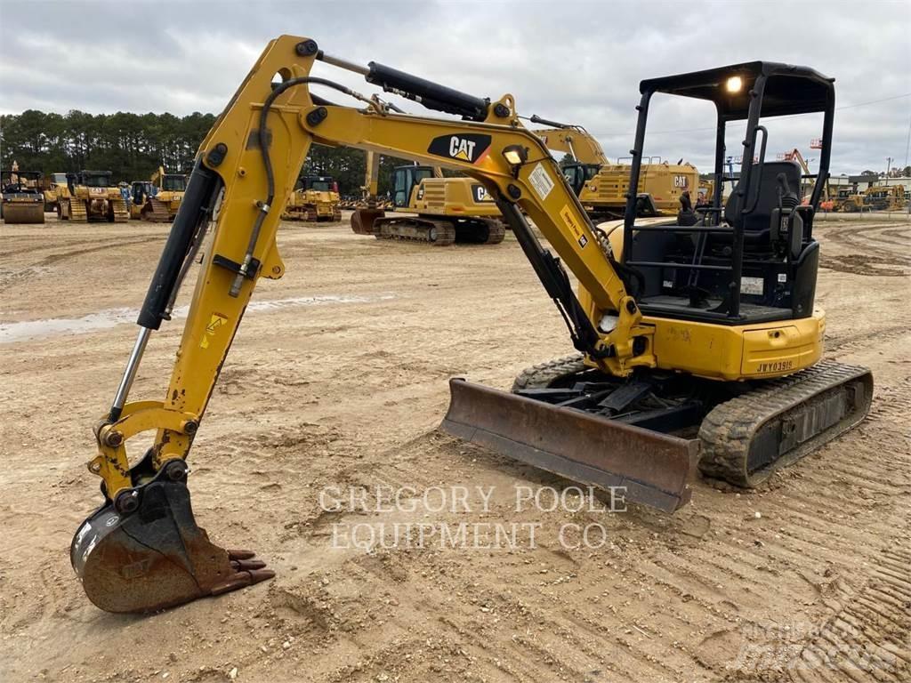 CAT 303.5E2CR حفارات زحافة