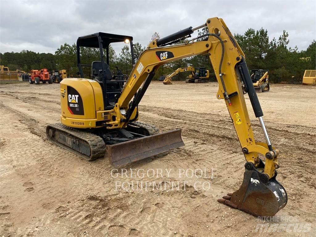 CAT 303.5E2CR حفارات زحافة