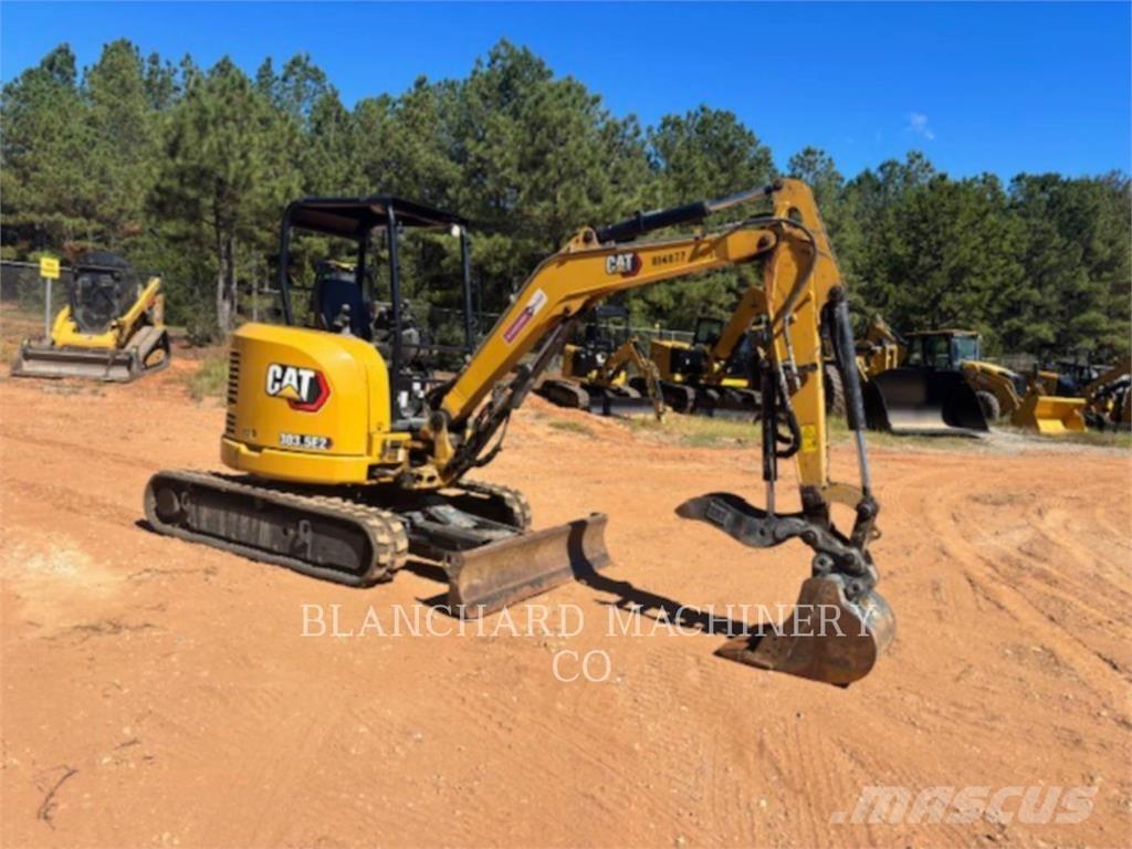 CAT 303.5E2CR حفارات زحافة