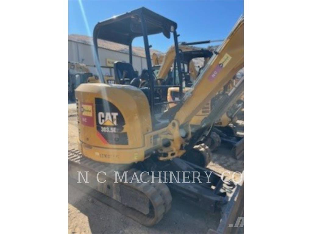 CAT 303.5E2CRN حفارات زحافة