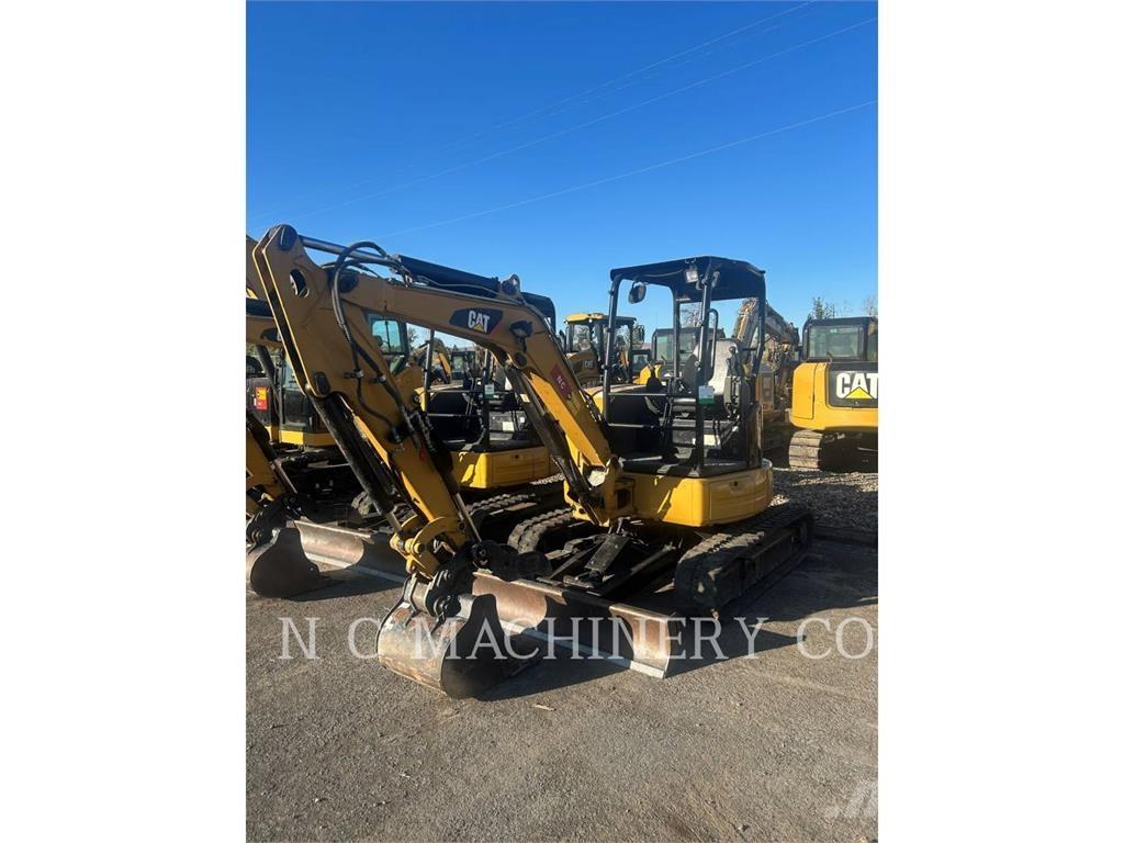 CAT 303.5E2CRN حفارات زحافة