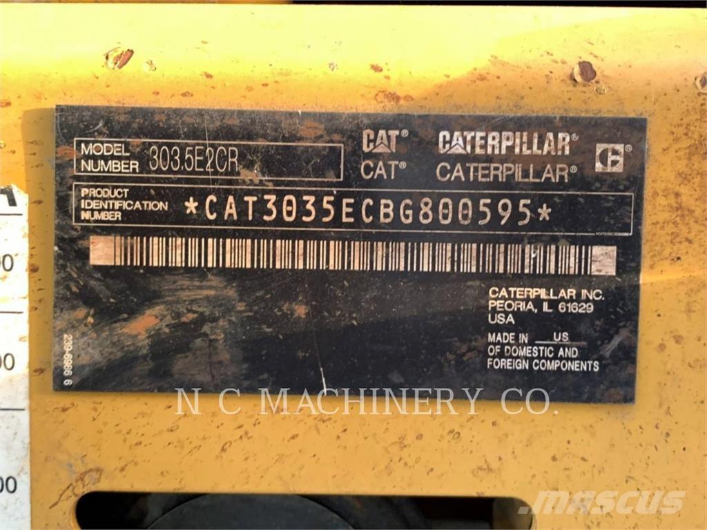 CAT 303.5E2CRN حفارات زحافة