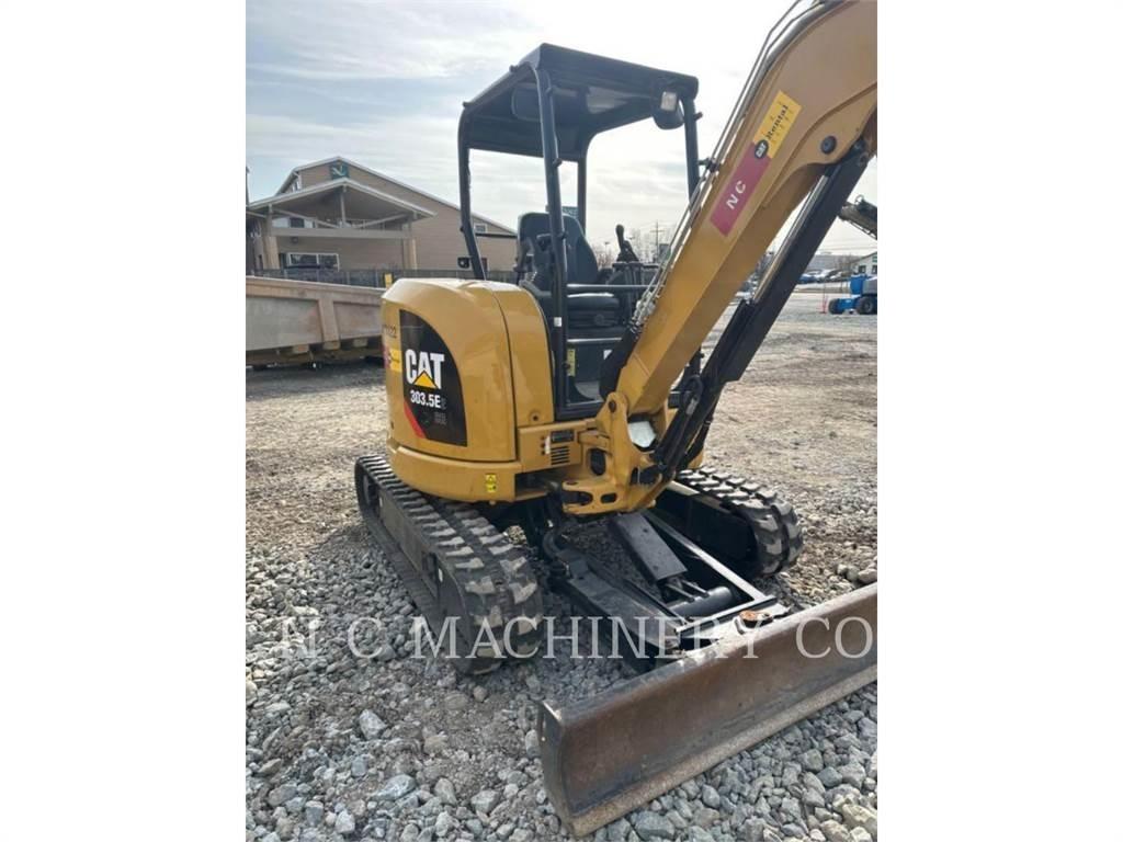 CAT 303.5E2CRN حفارات زحافة