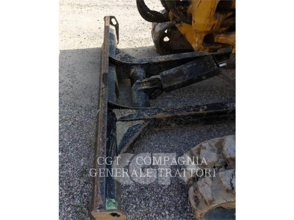 CAT 303.5ECR حفارات زحافة