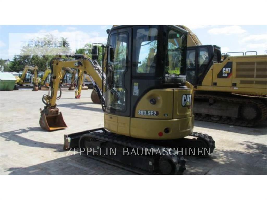CAT 303.5ECR حفارات زحافة