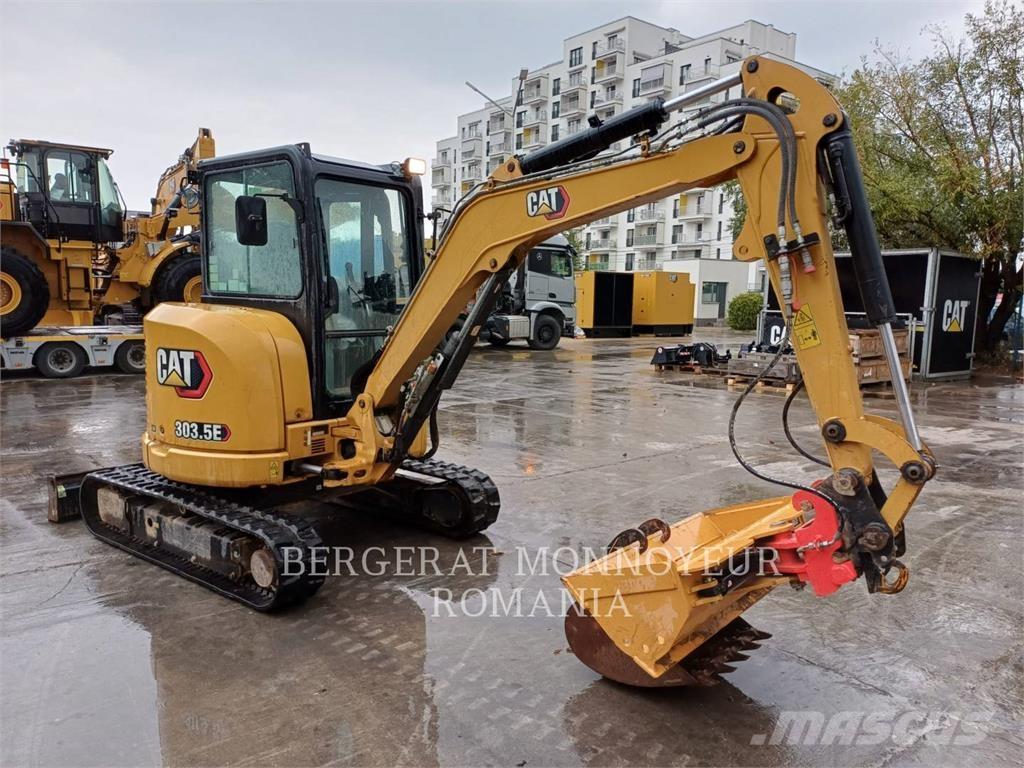 CAT 303.5ECR حفارات زحافة