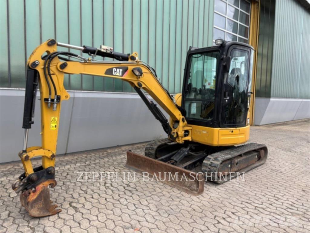 CAT 303.5ECR حفارات زحافة