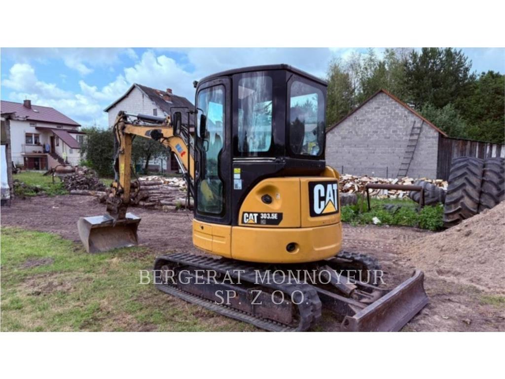 CAT 303.5ECR حفارات زحافة