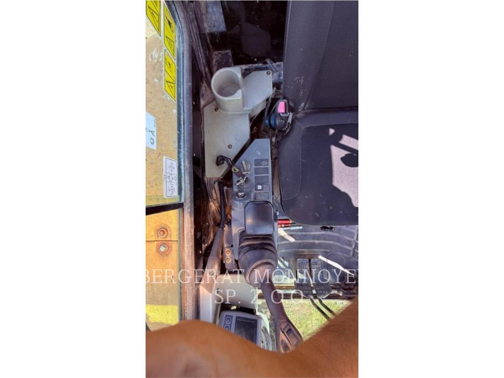 CAT 303.5ECR حفارات زحافة