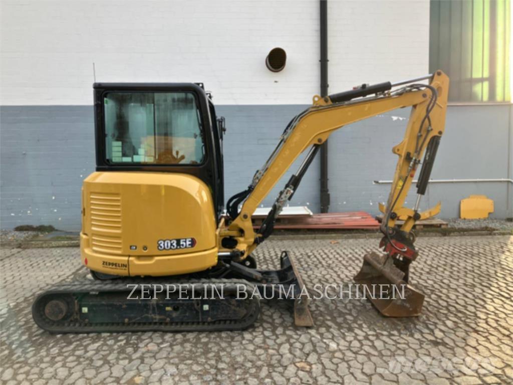 CAT 303.5ECR حفارات زحافة
