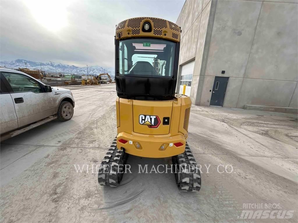 CAT 303 C3 TH حفارات زحافة