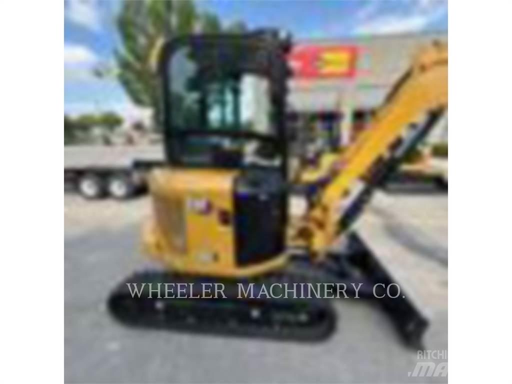 CAT 303 C3 TH حفارات زحافة