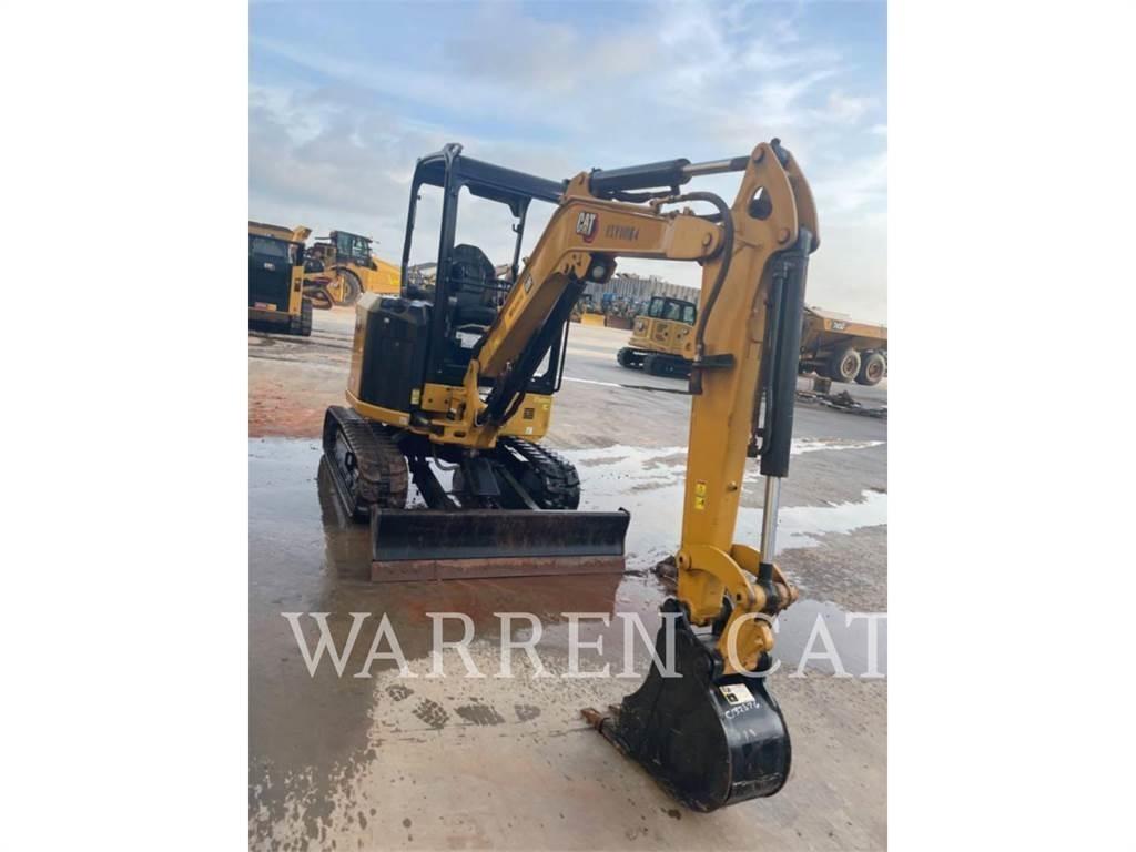 CAT 303 CR حفارات زحافة