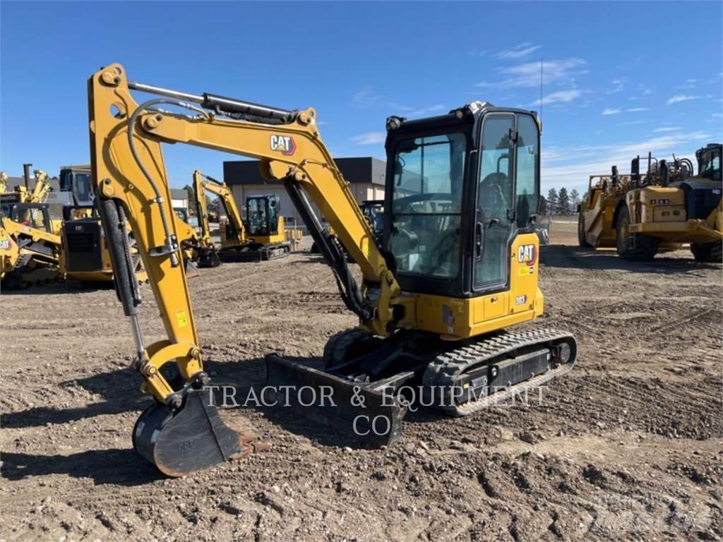CAT 303 CRCB حفارات زحافة