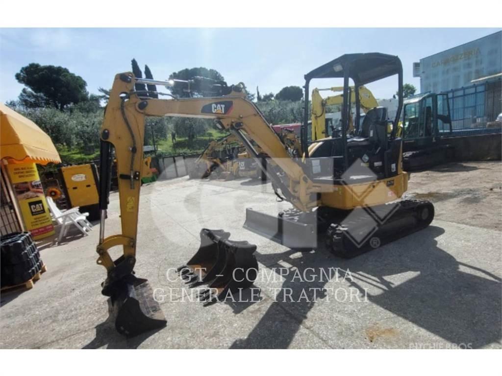 CAT 303 E CR حفارات زحافة