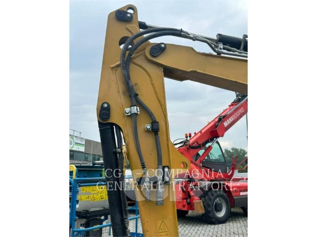 CAT 303 E CR حفارات زحافة