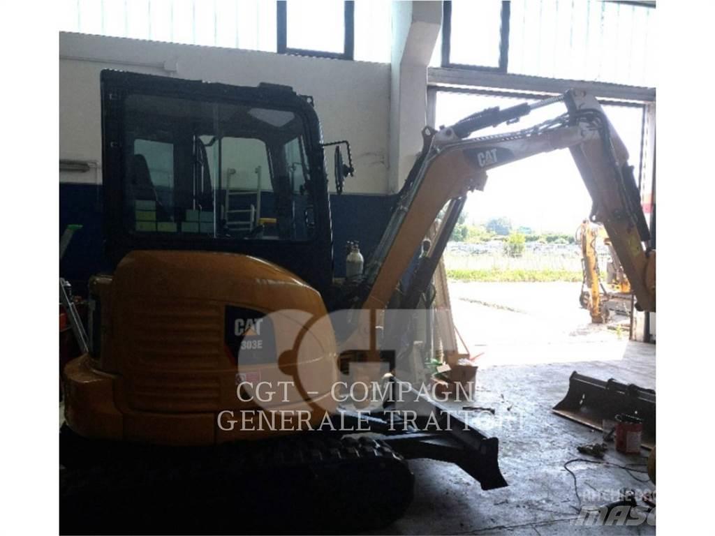 CAT 303 E CR حفارات زحافة