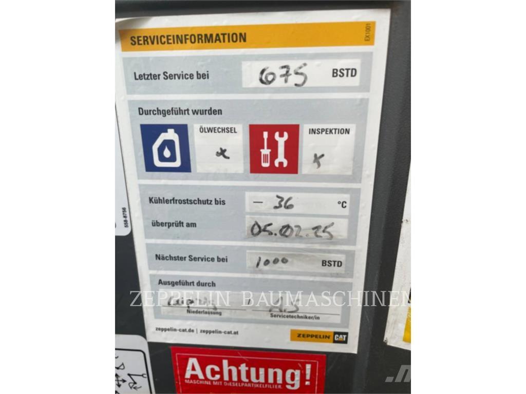 CAT 303CR-07A حفارات زحافة