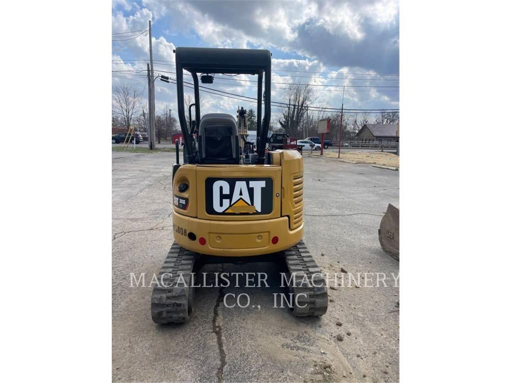 CAT 303ECR حفارات زحافة