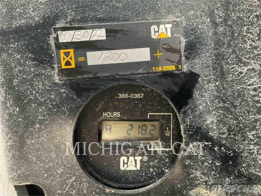 CAT 303ECR حفارات زحافة