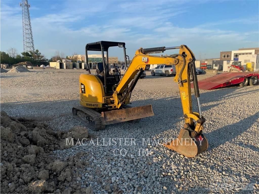 CAT 303ECR حفارات زحافة