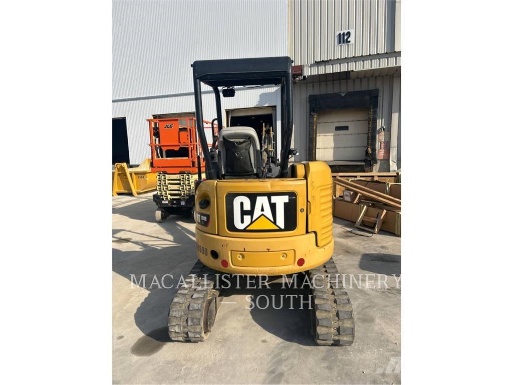 CAT 303ECR حفارات زحافة