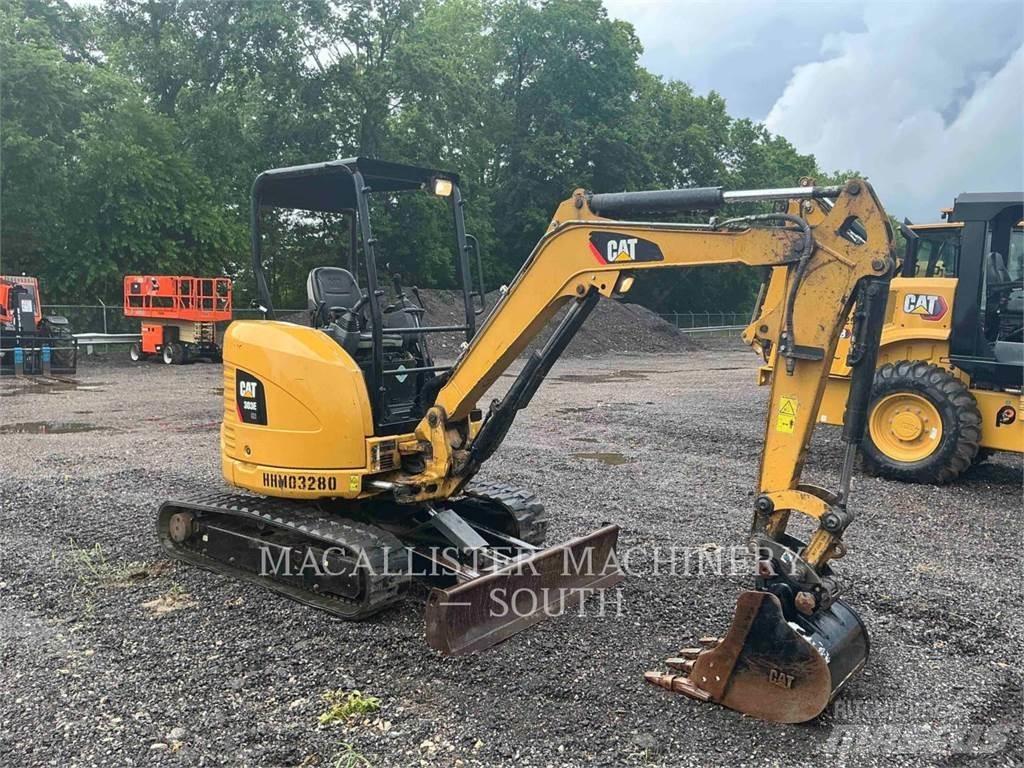 CAT 303ECR حفارات زحافة