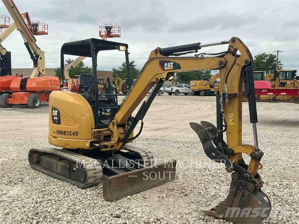 CAT 303ECR حفارات زحافة