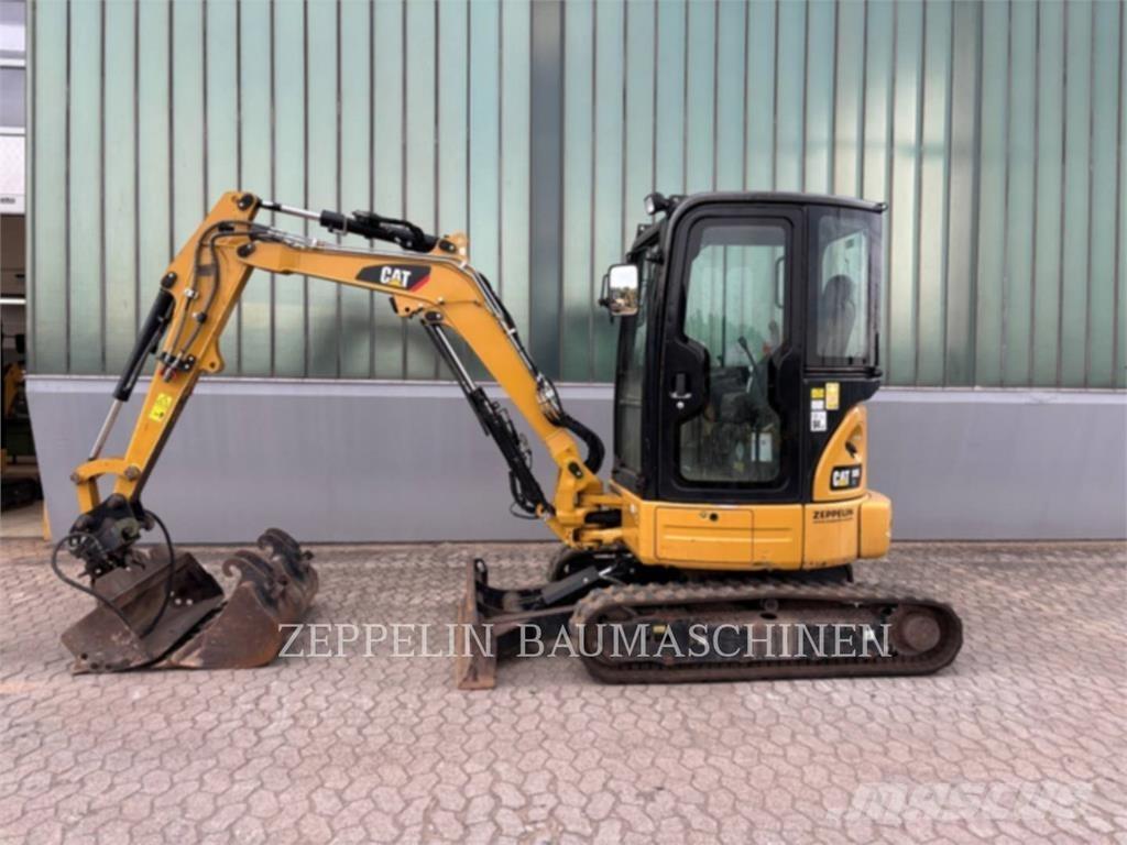 CAT 303ECR حفارات زحافة