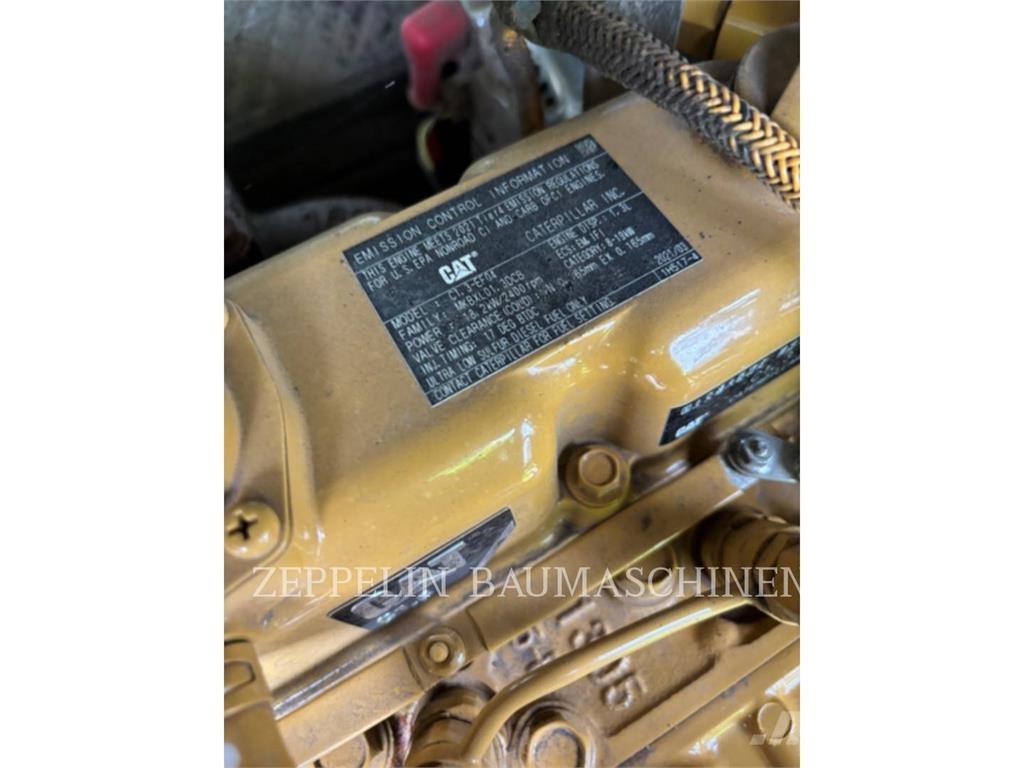 CAT 303ECR حفارات زحافة
