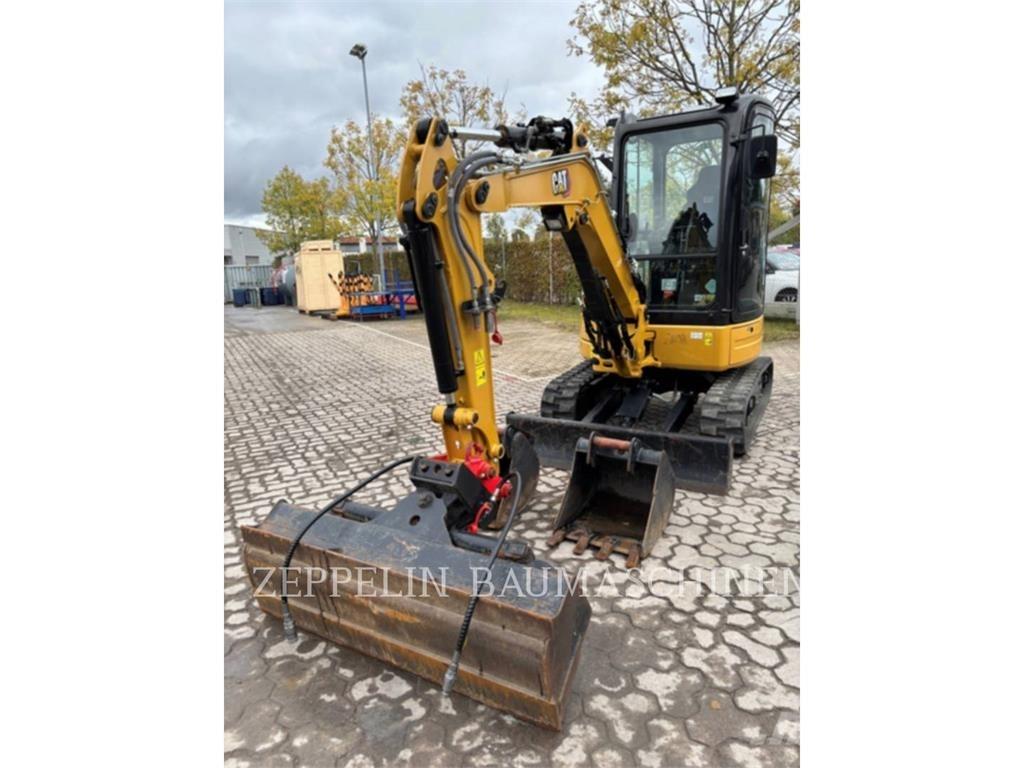 CAT 303ECR حفارات زحافة