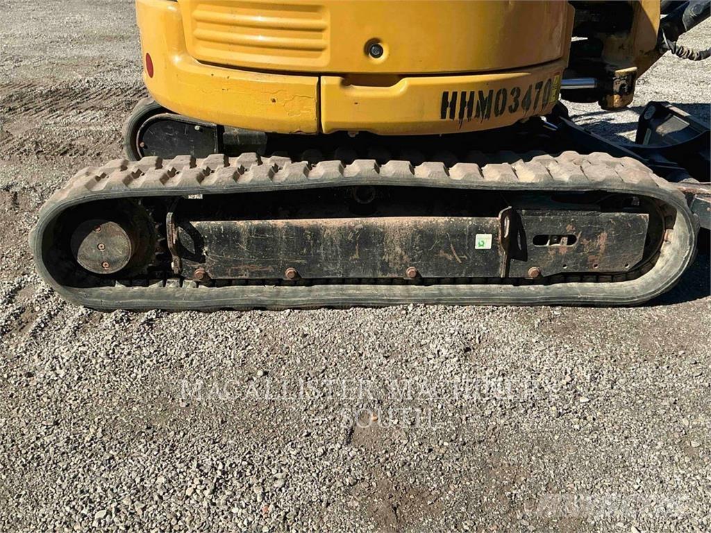 CAT 303ECR حفارات زحافة