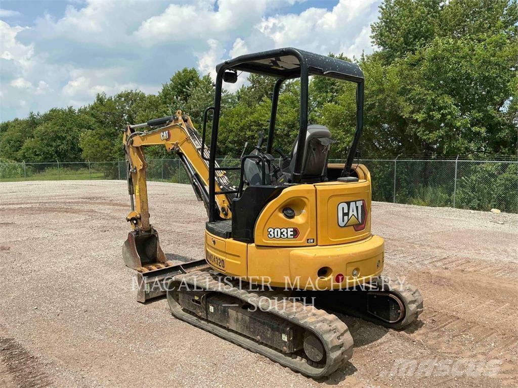 CAT 303ECR حفارات زحافة