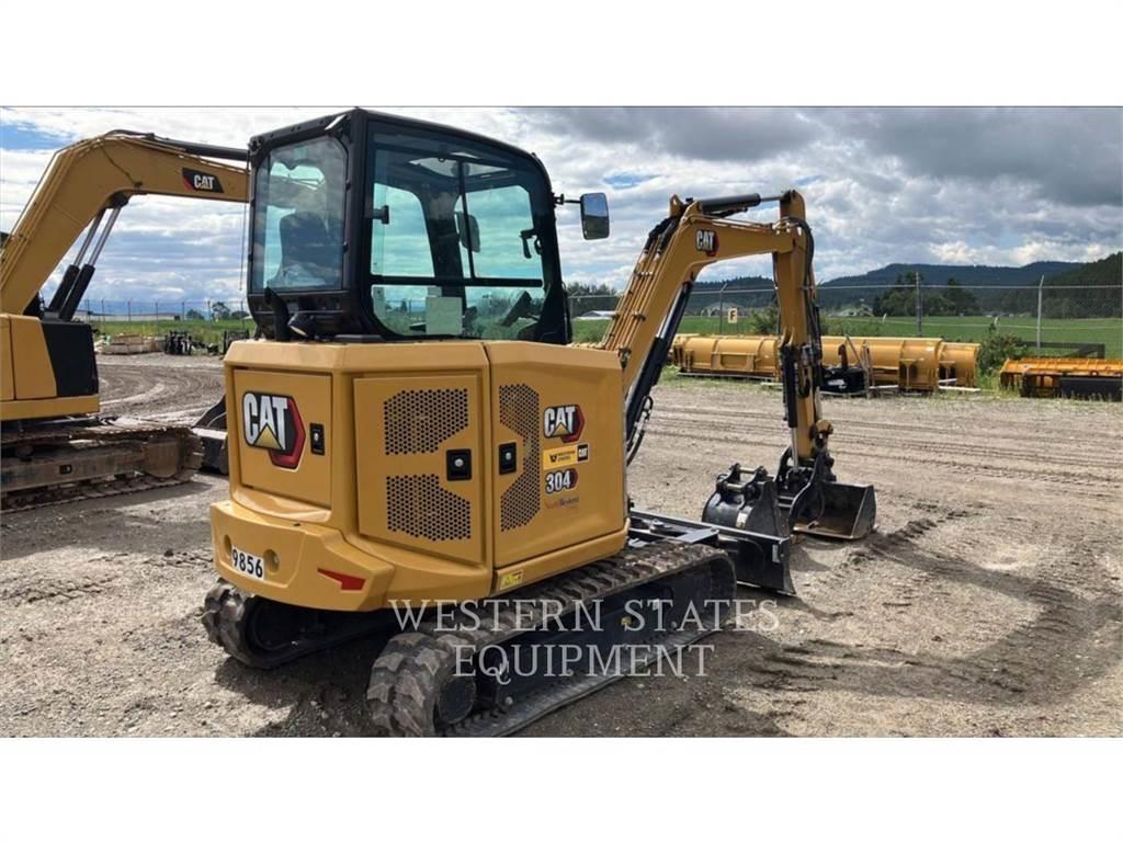CAT 304 حفارات زحافة