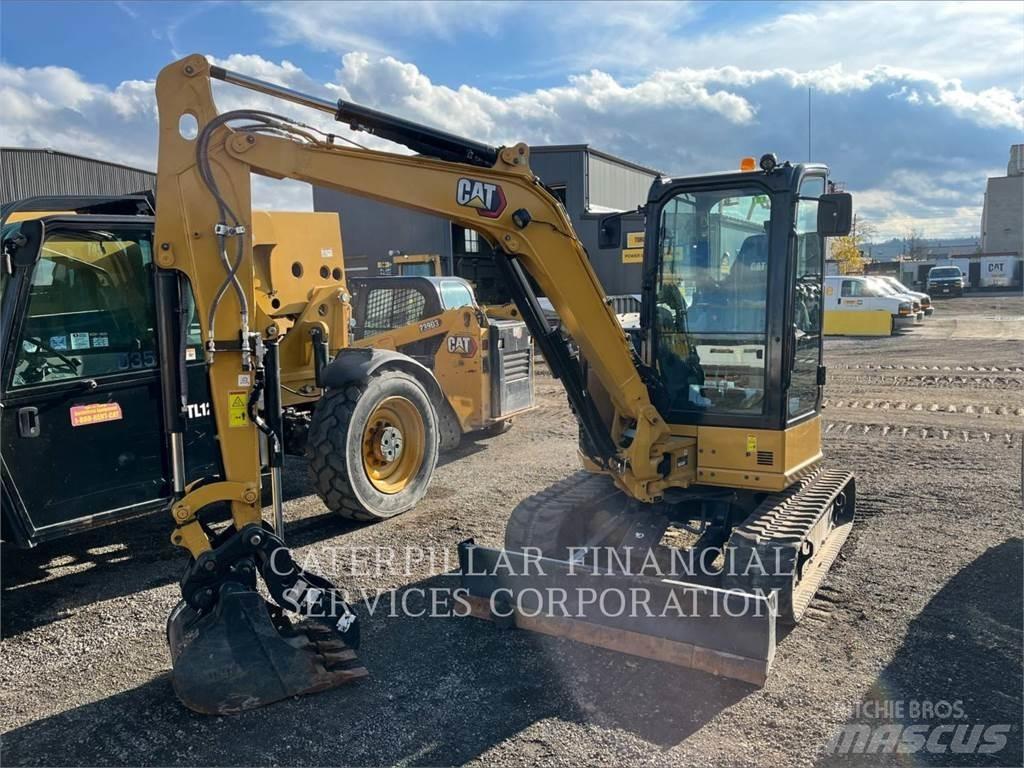 CAT 304 07A حفارات زحافة