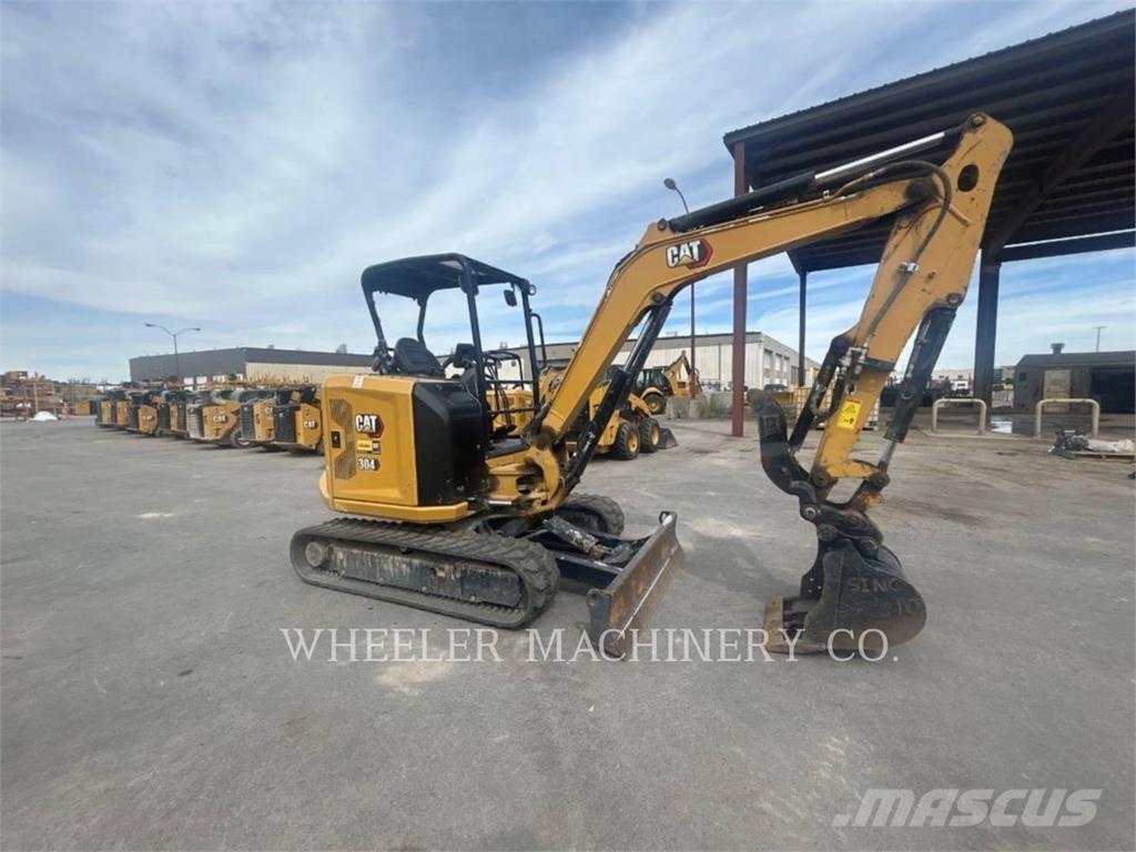 CAT 304 C1 TH حفارات زحافة
