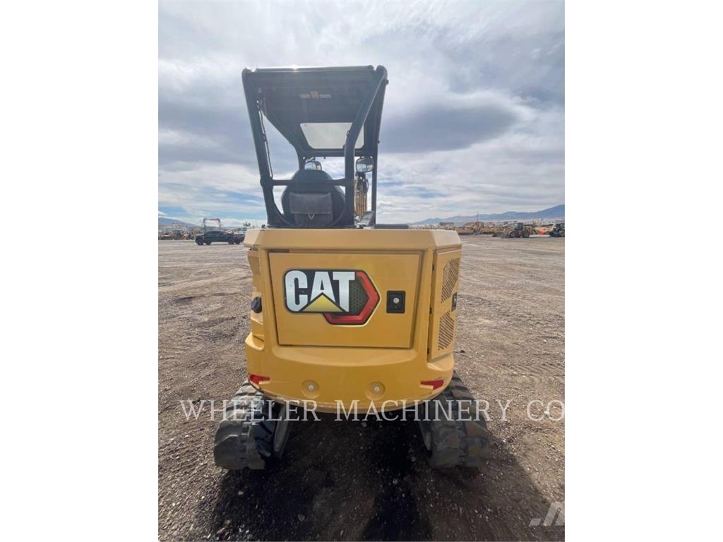 CAT 304 C1 TH حفارات زحافة