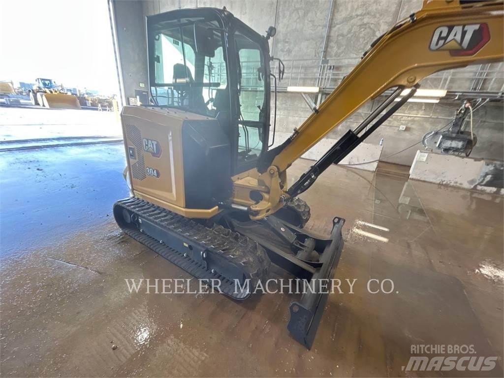 CAT 304 C3 TH حفارات زحافة
