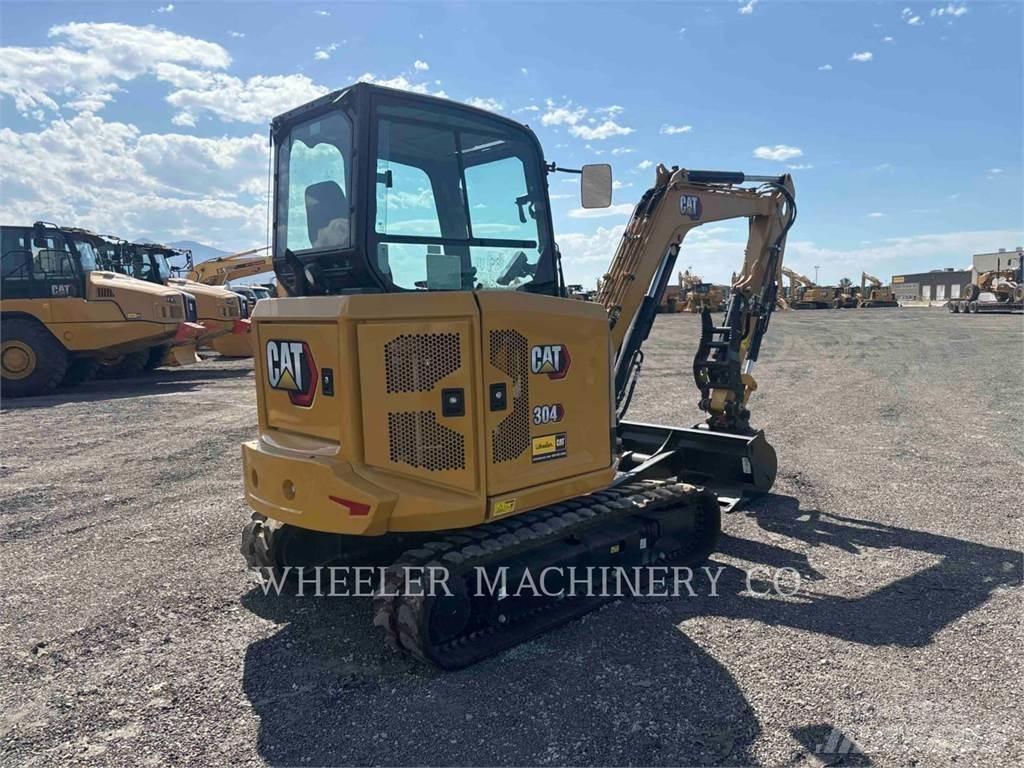 CAT 304 C3 TH حفارات زحافة