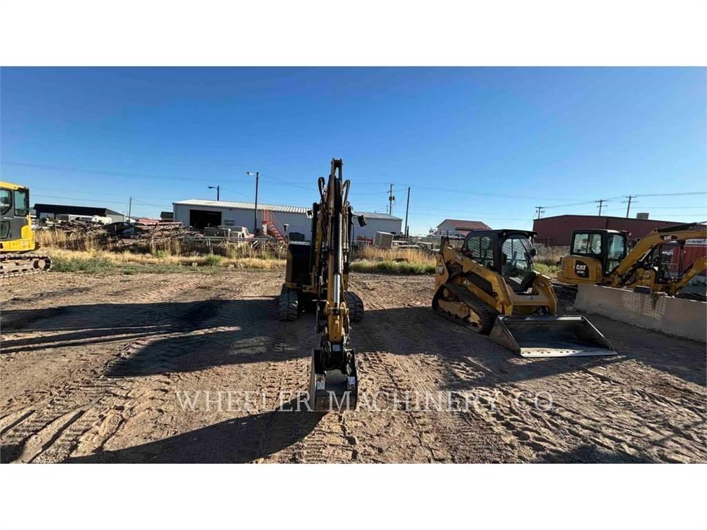CAT 304 C3 TH حفارات زحافة